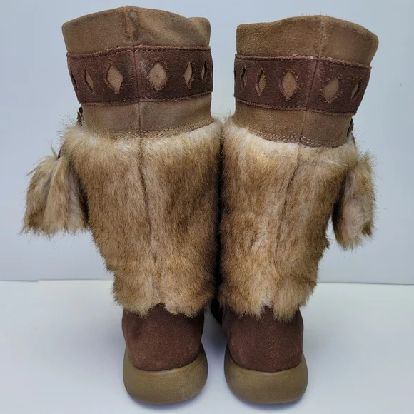 Cougar Canada squimal furry fox boots size 8.5 - Picture 3 of 13